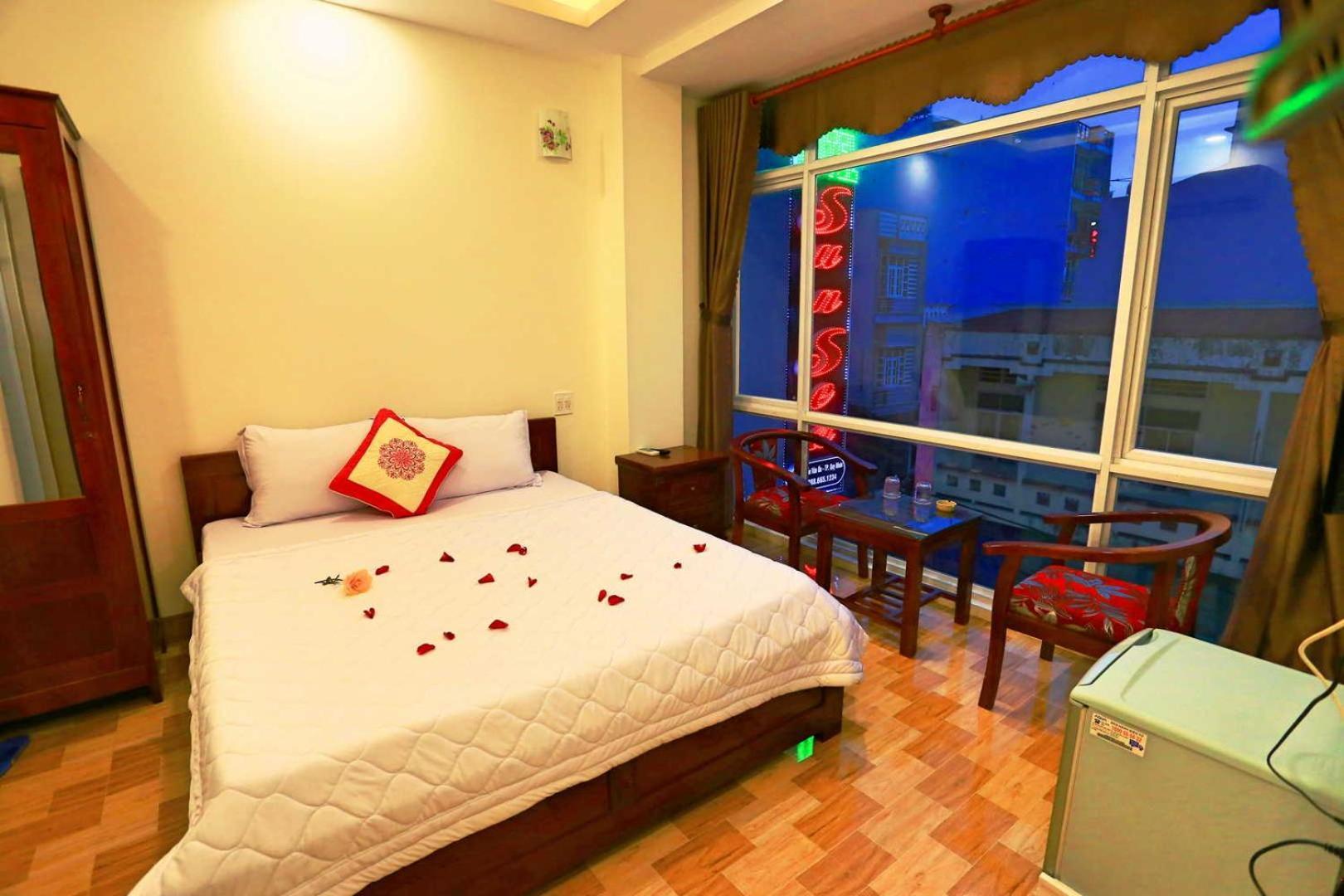 Sun Sea Hotel Куи Нхон Екстериор снимка